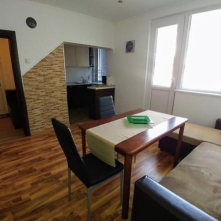 צ'רנומורץ Single Apartment Elit מראה חיצוני תמונה