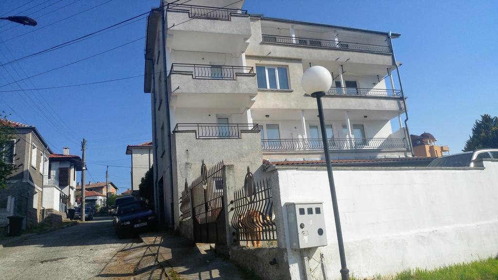 צ'רנומורץ Single Apartment Elit מראה חיצוני תמונה